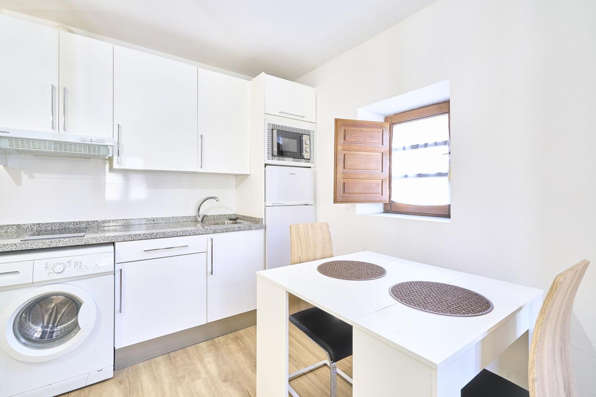 Traviesa 22 By Keyhom Apartment Salamanca Exterior foto