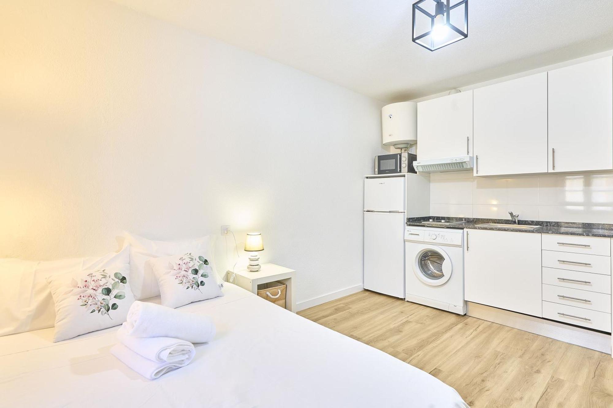 Traviesa 22 By Keyhom Apartment Salamanca Exterior foto