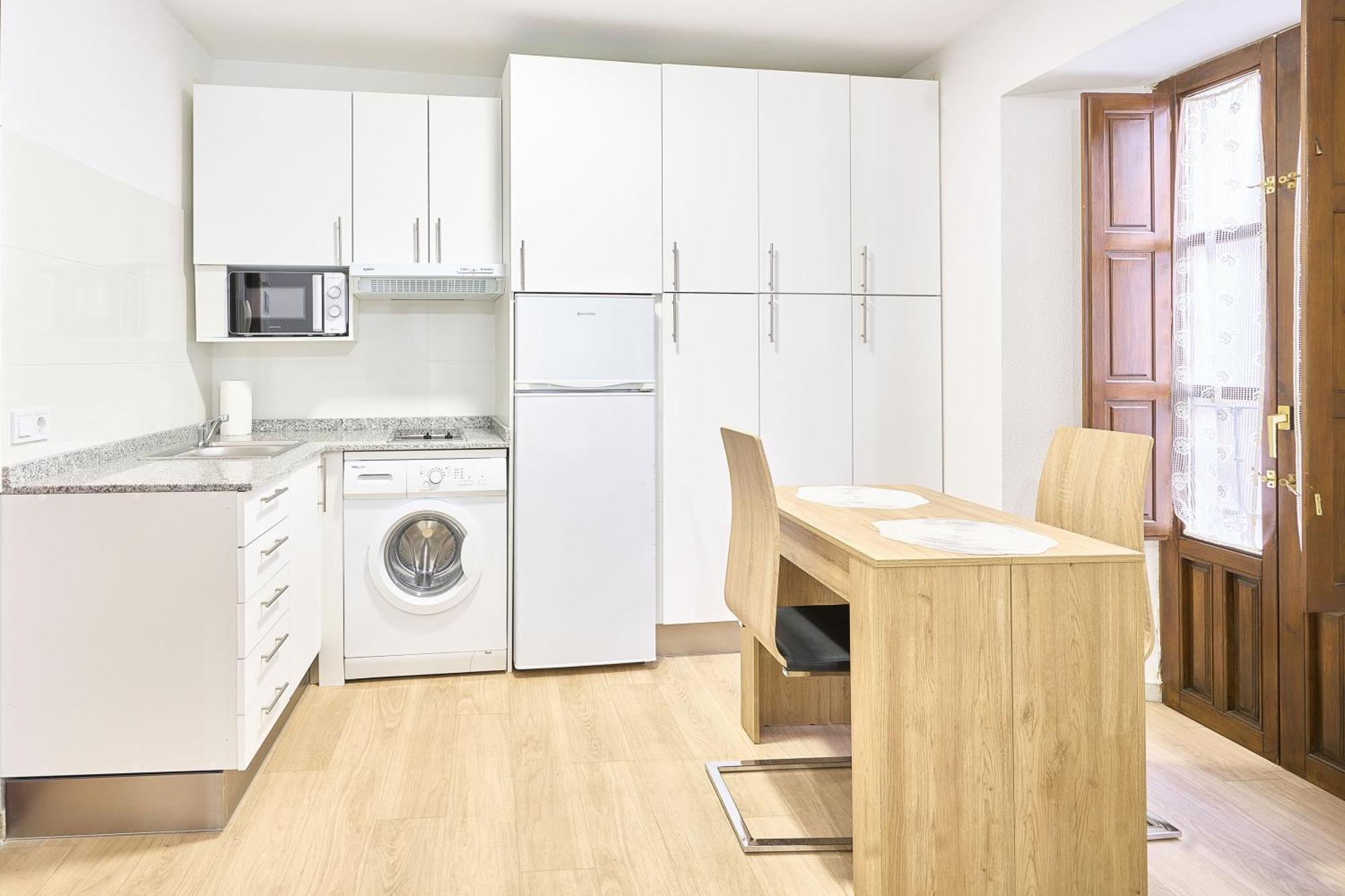 Traviesa 22 By Keyhom Apartment Salamanca Exterior foto