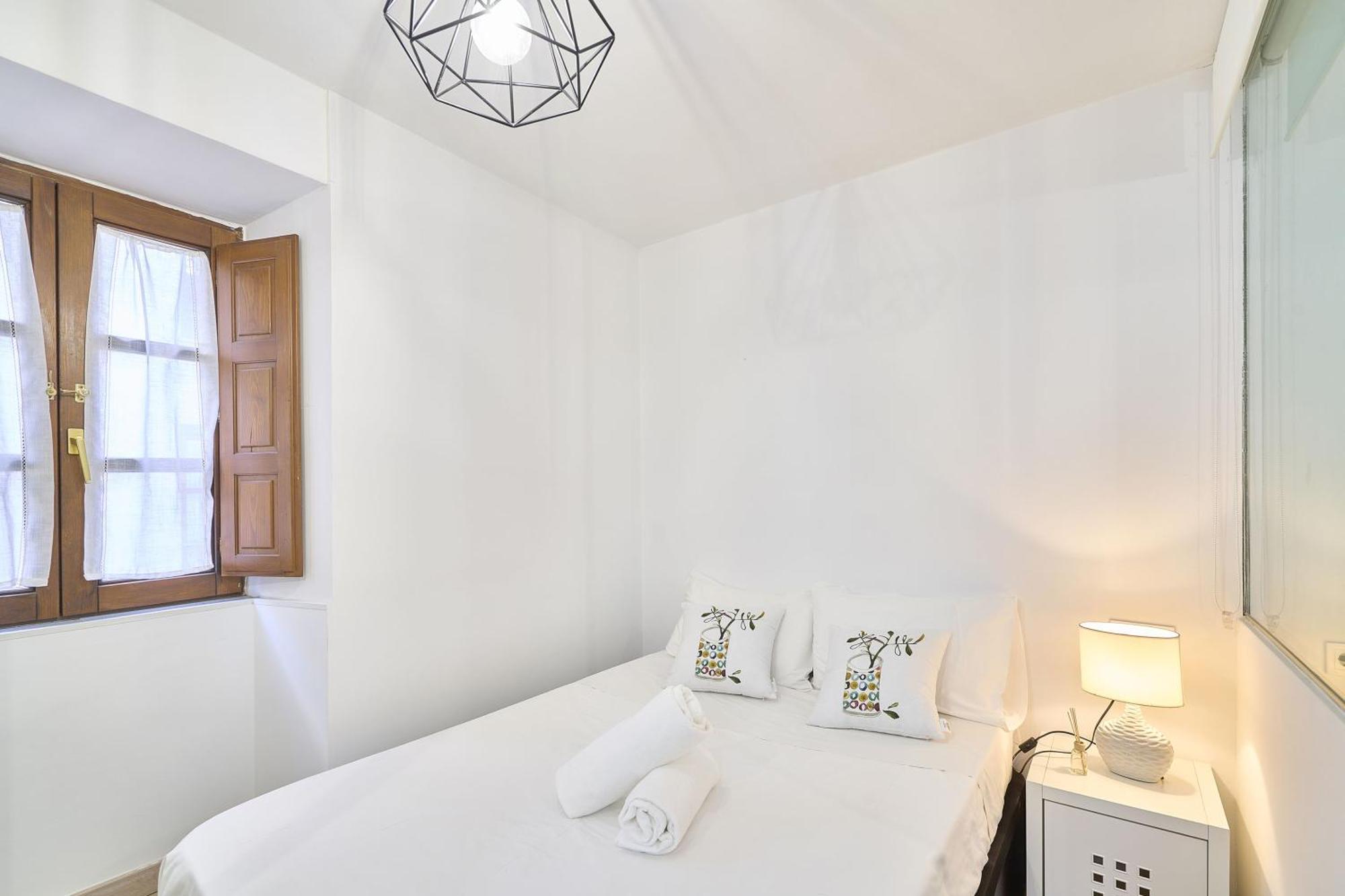 Traviesa 22 By Keyhom Apartment Salamanca Exterior foto